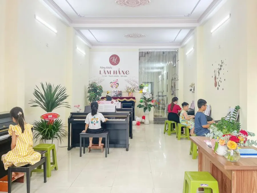 Trung tâm Năng Khiếu Lâm Hằng