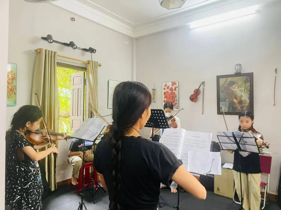 Lớp Dạy Violin