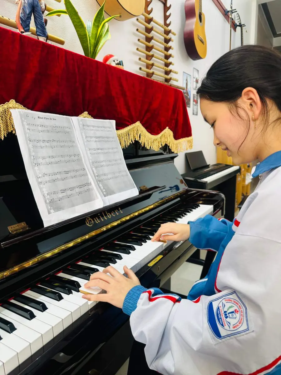 Trung tâm Nghệ Thuật Kin Music