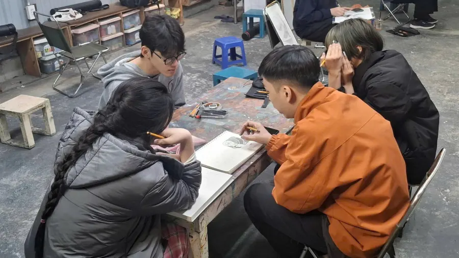Lớp Vẽ Find Art Studio - Find Way