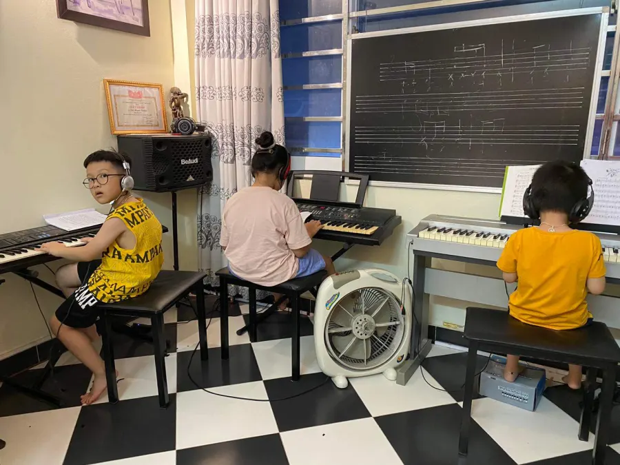 Trung tâm Âm Nhạc Mimoza