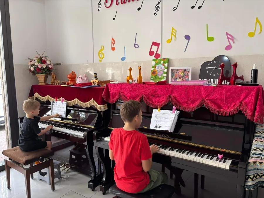 Trung tâm Âm nhạc Piano Sắc Màu