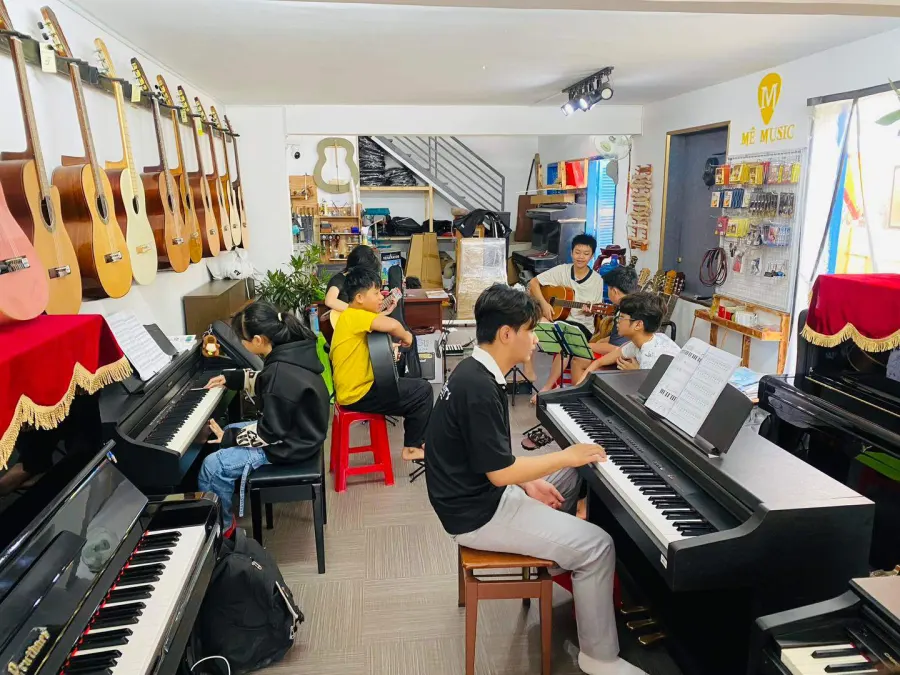 Trung tâm Âm nhạc Mê Music