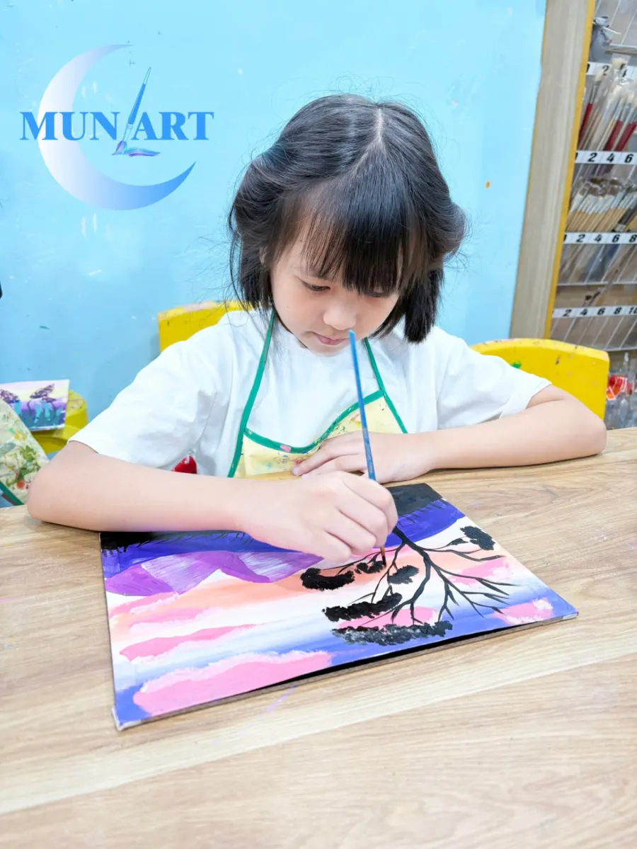 Lớp Vẽ Sáng Tạo Mun Art Studio