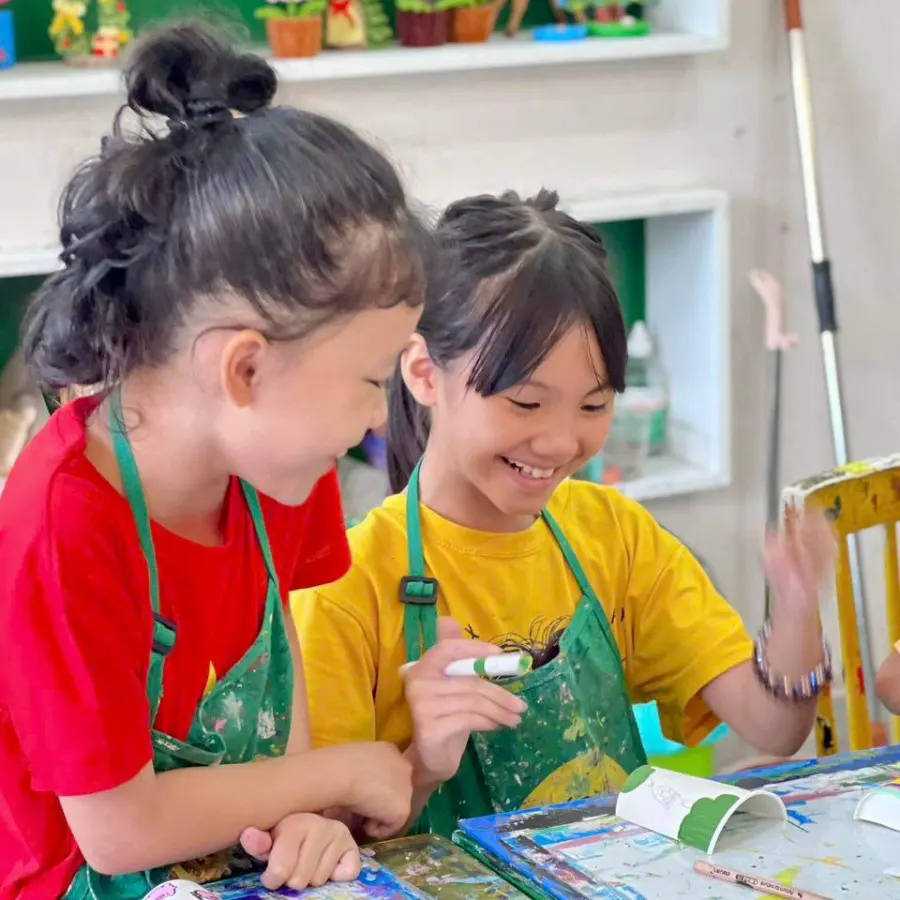 Lớp Vẽ Summer