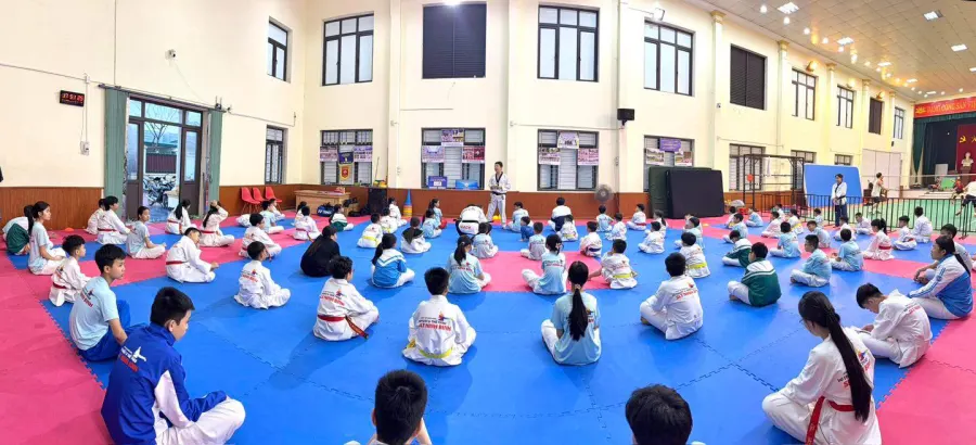 Trung tâm Võ thuật & Thể thao SLT