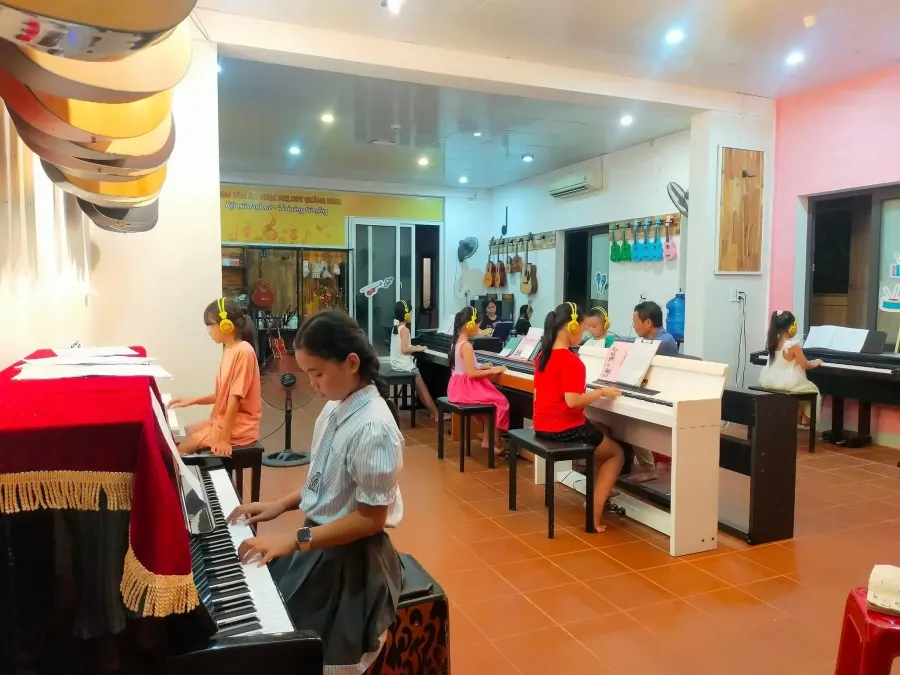 Trung tâm Âm Nhạc Melody