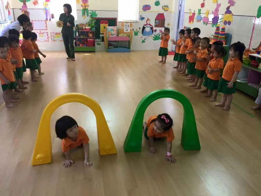 Trường mầm non Ngân Hà -  Bạch Đằng, Hạ Lý