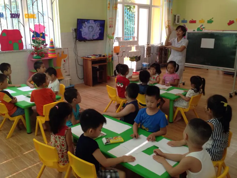 Trường mầm non Ngân Hà -  Bạch Đằng, Hạ Lý