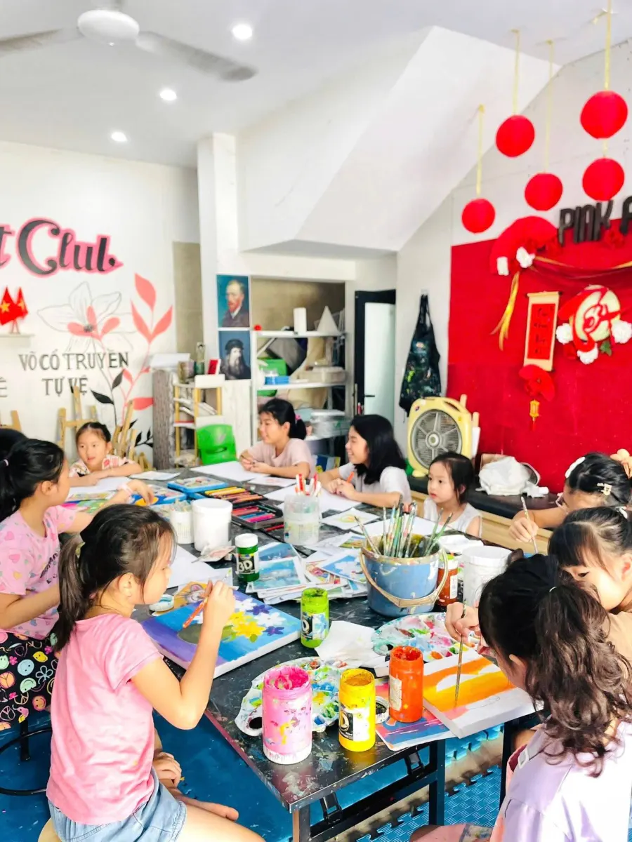 Câu lạc bộ Pink Art