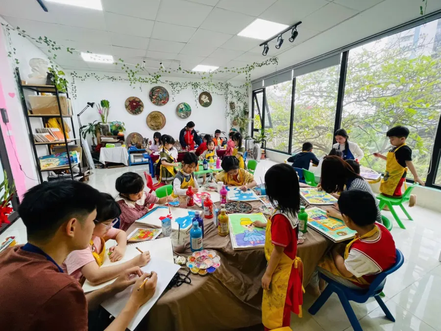 Trung tâm Mỹ thuật EURIKA