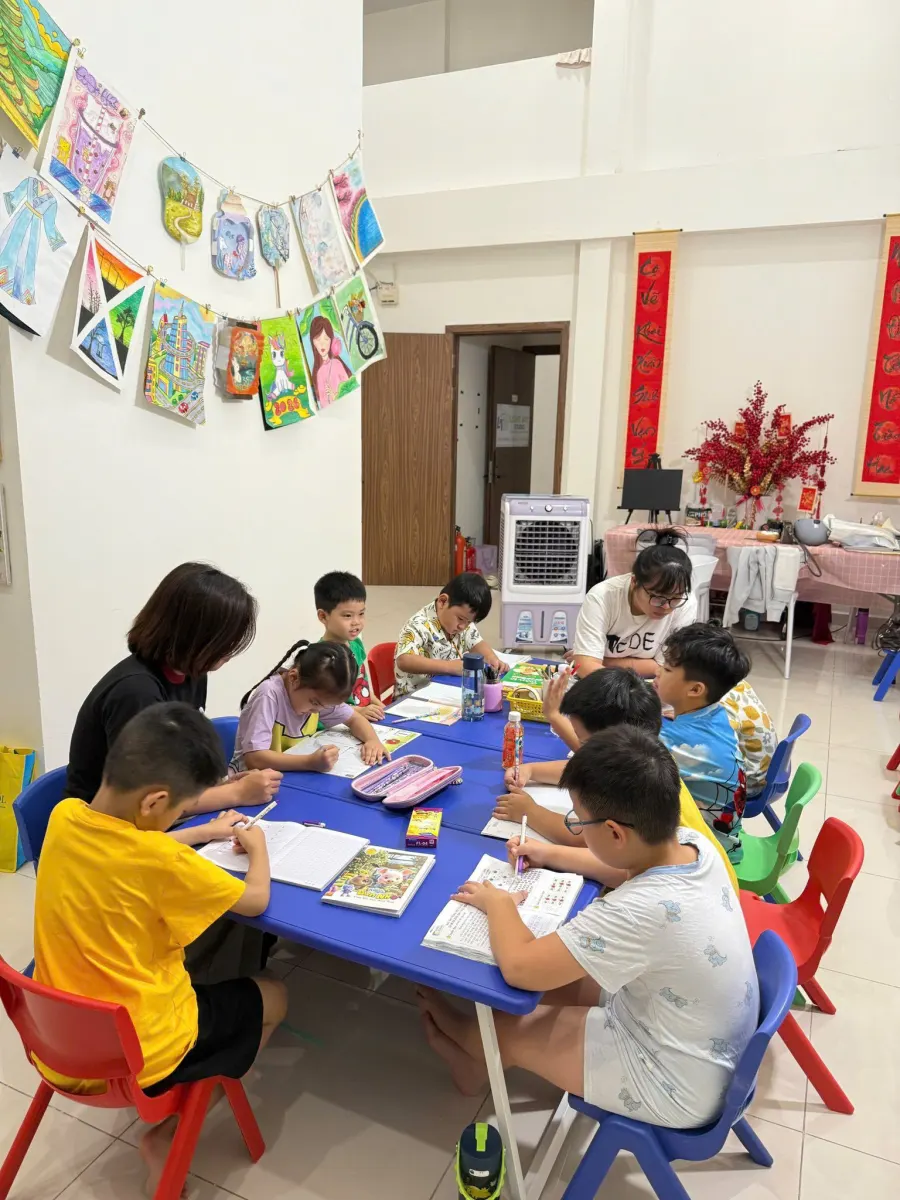 Trung tâm Light Art Studio