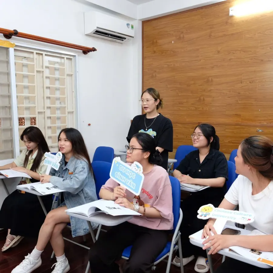 Trung tâm Tiếng Hoa Đình Vân