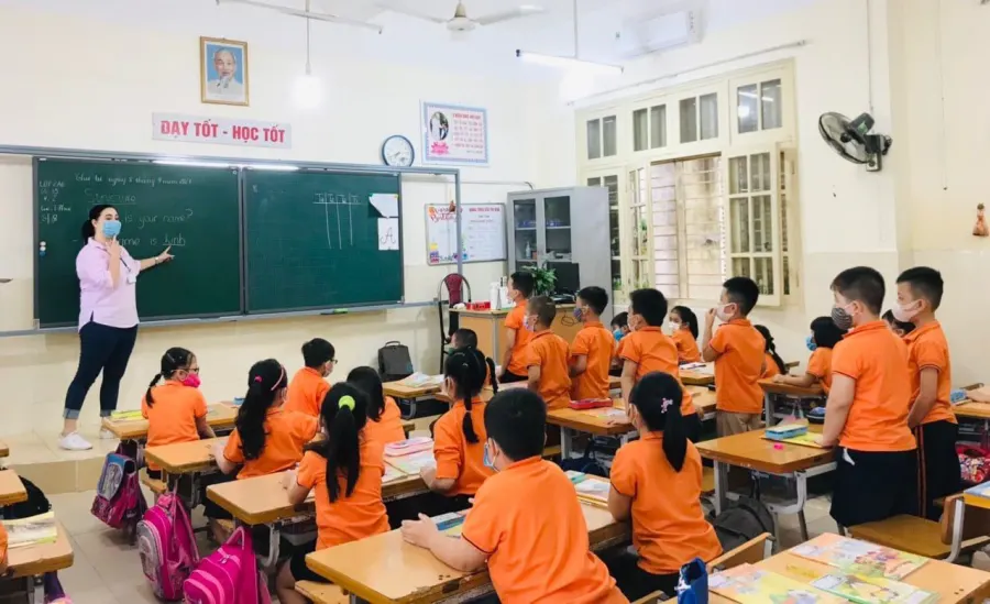 Trung tâm Ngoại Ngữ E-Connect
