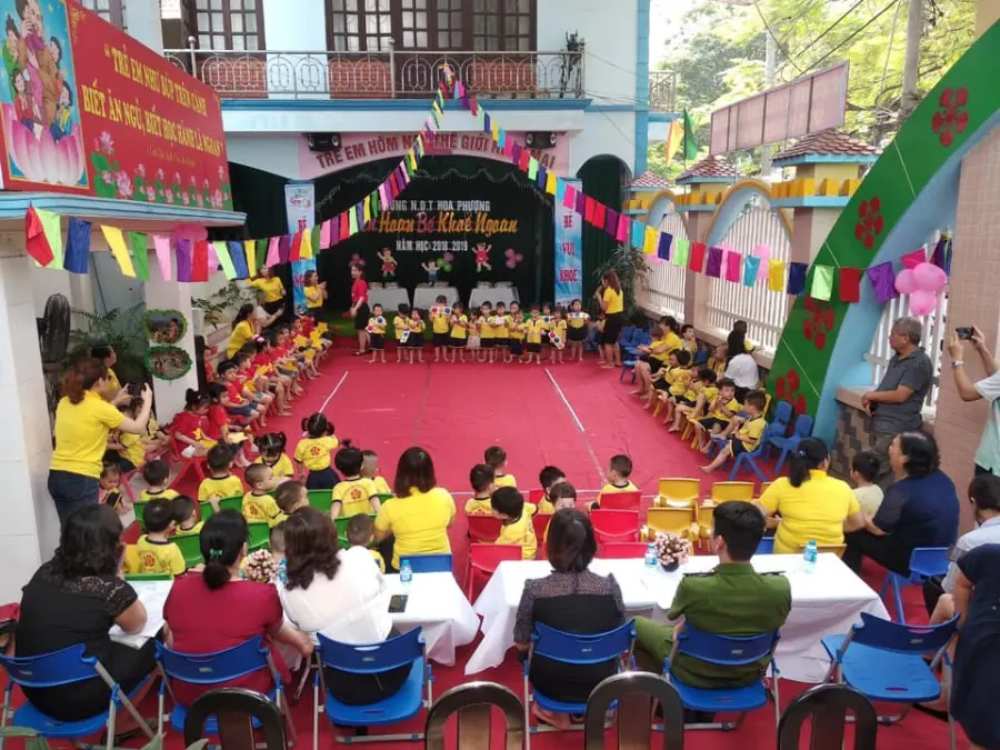 Trường Nuôi Dạy Trẻ Hoa Phượng