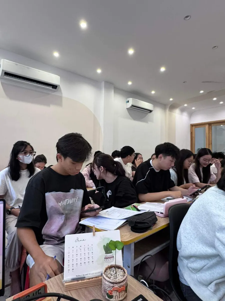 Trung tâm BaDass English Class - Trẻ Trâu English Class
