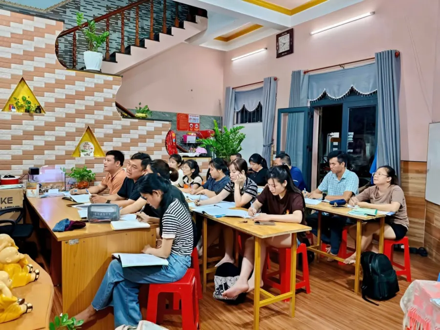 Trung tâm Hoa Ngữ Những Người Bạn
