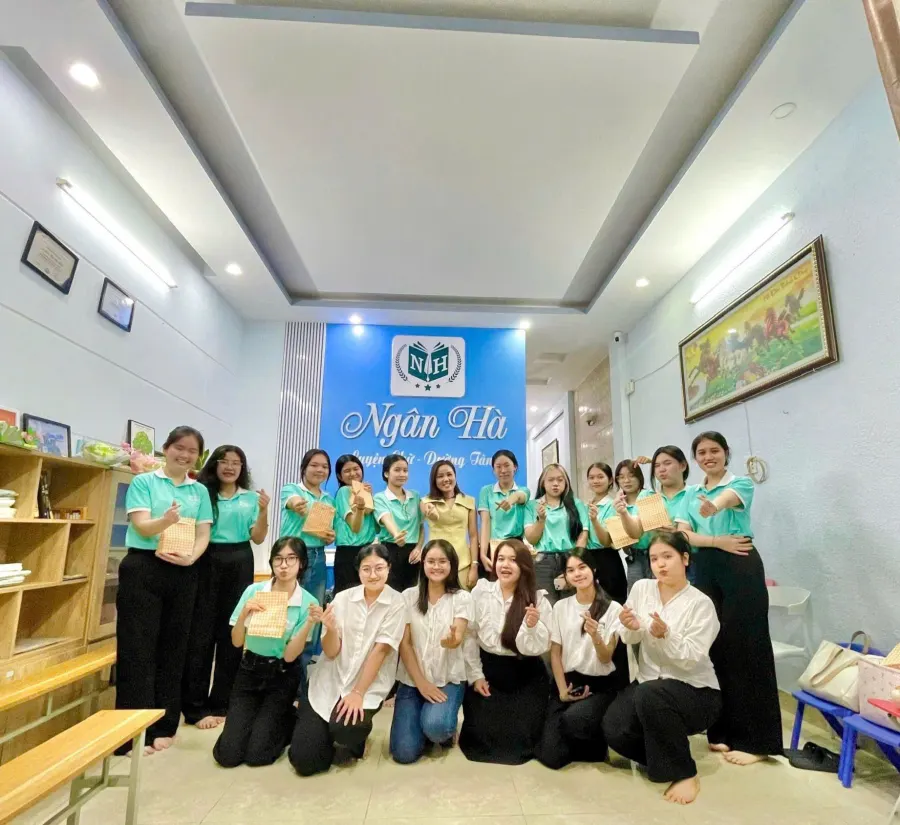 Trung tâm Luyện chữ Ngân Hà
