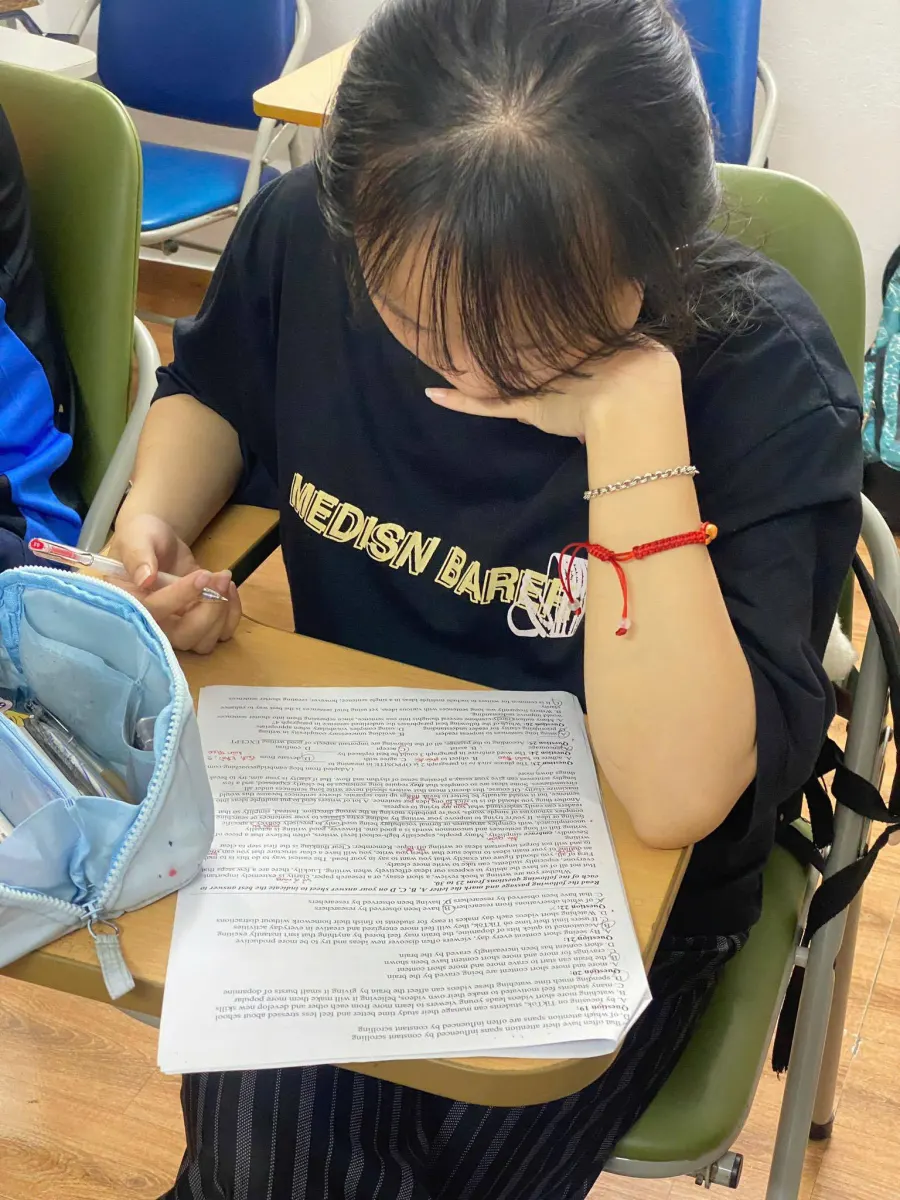 Trung tâm Ngoại Ngữ Tâm Việt
