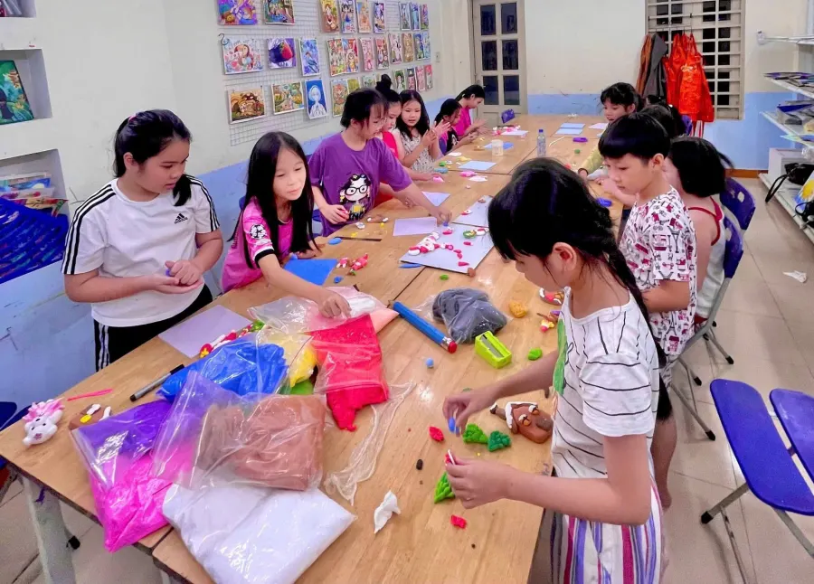 Lớp Vẽ PieArt