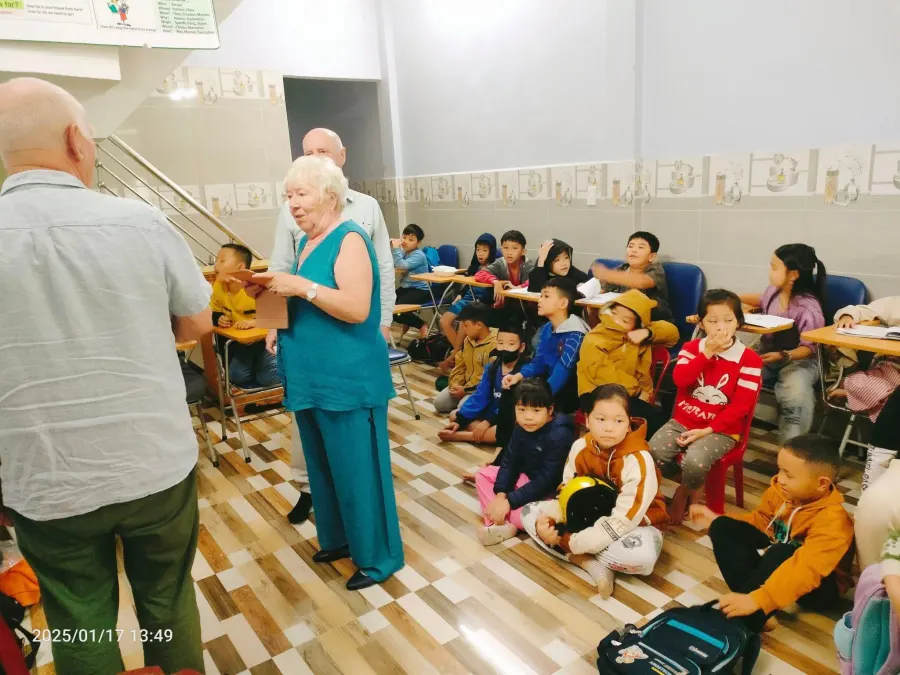 Trung tâm Ngoại ngữ Ánh Dương