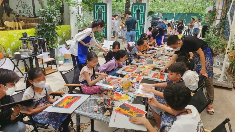 Hệ thống Anh ngữ IHappy Education