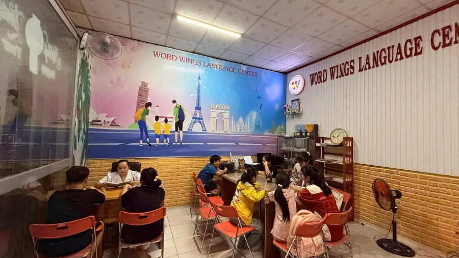Trung tâm Ngoại Ngữ Word Wings - Phú Quới