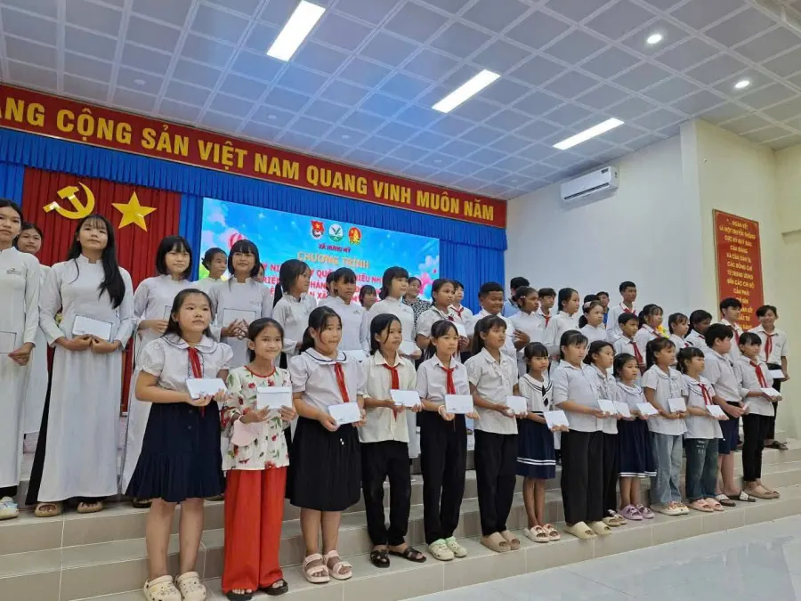 Trung tâm Tiếng Trung Hoàng Triệu