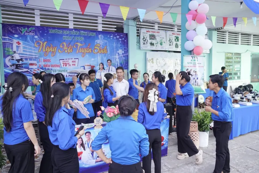 Trường Cao đẳng Vĩnh Long