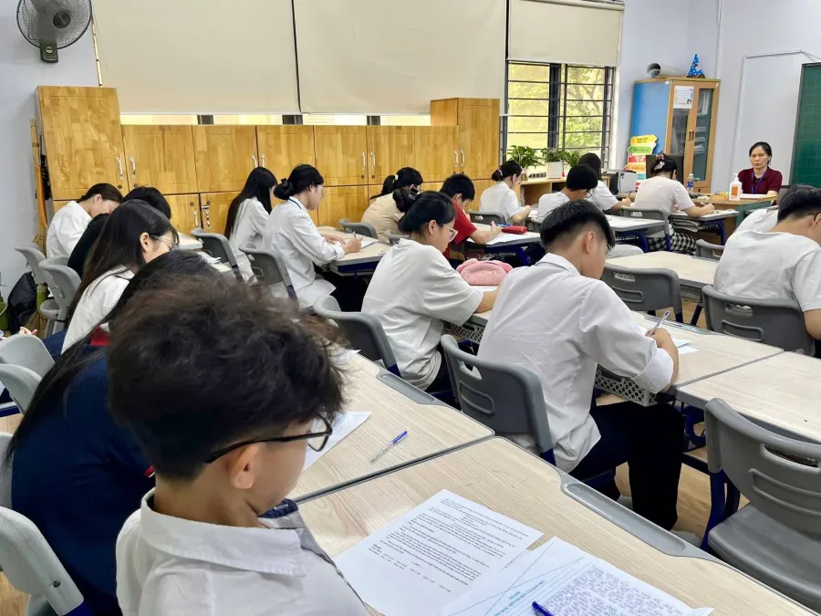 Trung tâm Bồi Dưỡng Văn Hóa Edufly