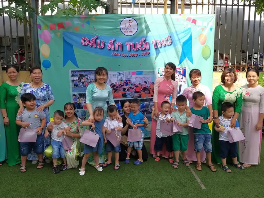 Trường Chuyên Biệt Ước Mơ