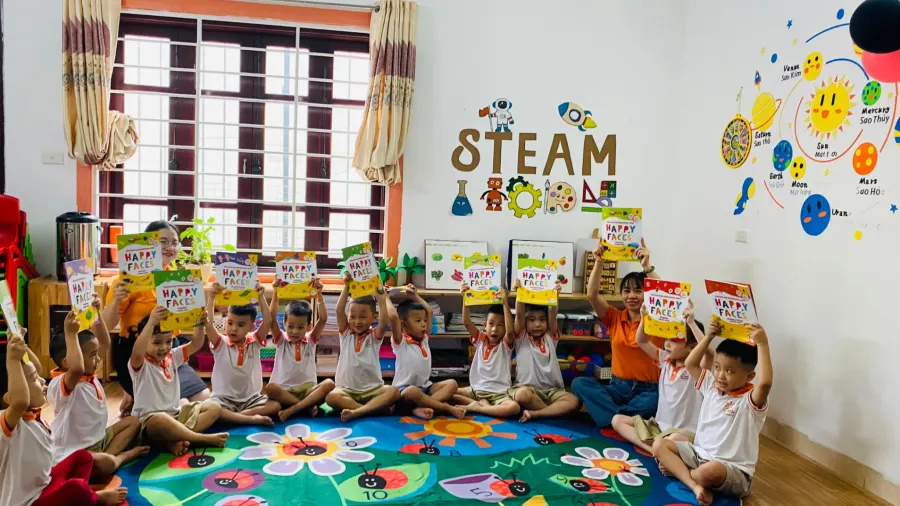 Mầm Non Những Bông Hoa Nhỏ (Little Flowers Kindergarten)