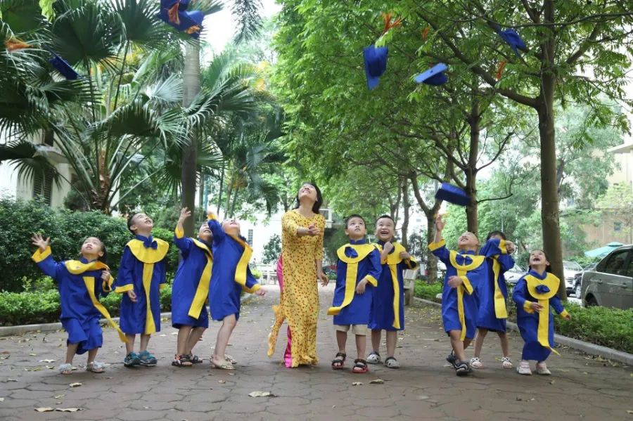 Trường mầm non Đồ Rê Mi - Ngõ Chùa Hưng Ký Minh Khai