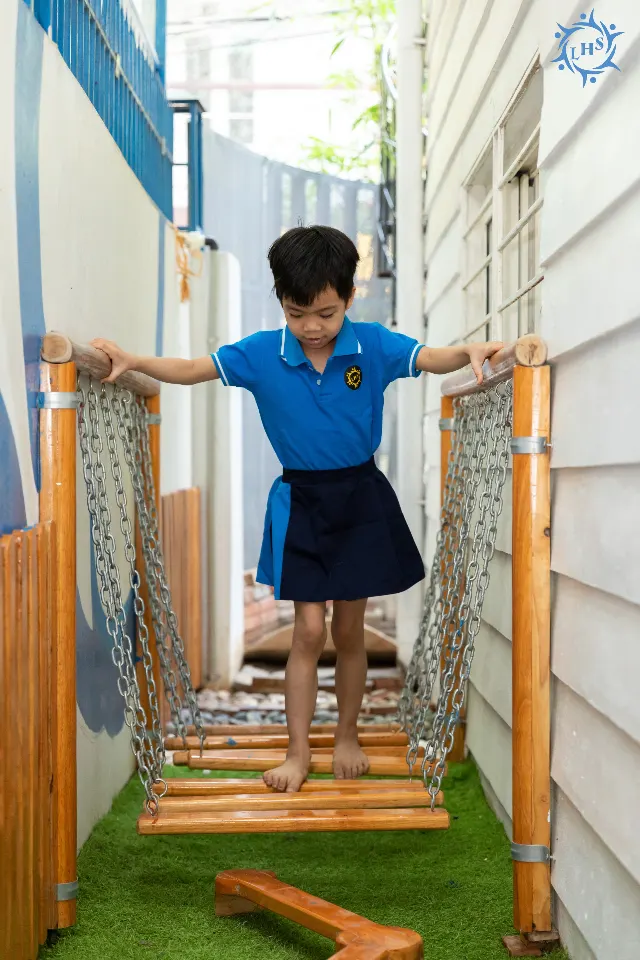 Mầm non Hạnh Phúc (Little Happy School)