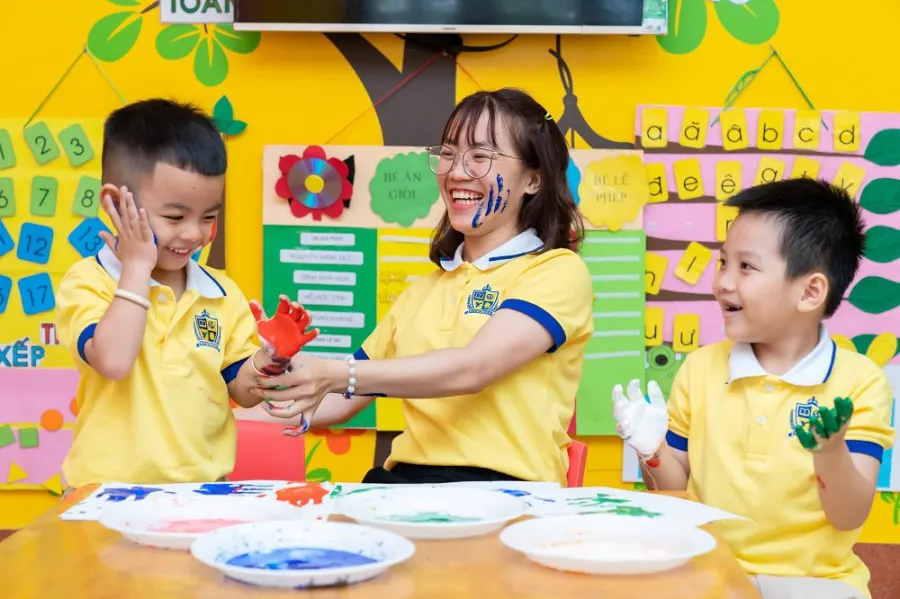 IVY School - Cơ sở Fuji Dịch Vọng