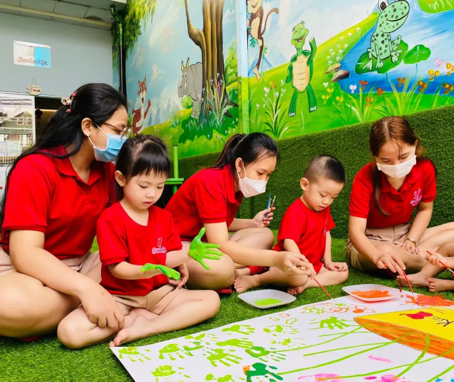 Trường Mầm Non Chú Voi Con (JumboKiz)