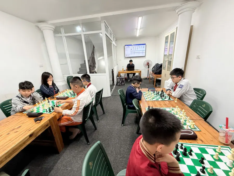 Câu lạc bộ Cờ Vua Kiện tướng tương lai (Future Grandmaster Chess Club)
