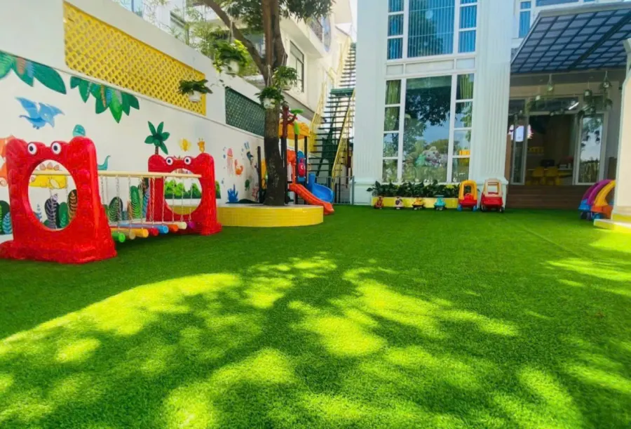 Trường Mầm Non Con Mèo Vàng (Yellow Kitty)