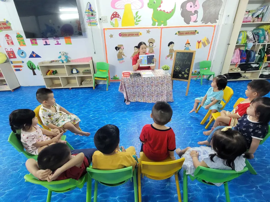 Hệ thống Mầm non Nhà thám hiểm Tí hon