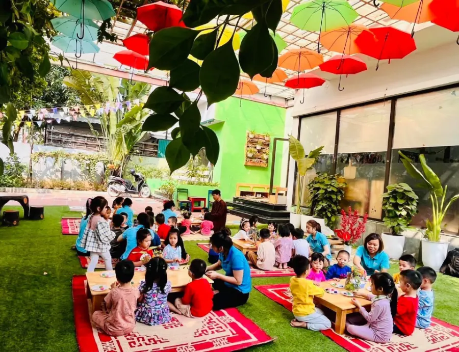 Embassy Early Learning School - Mầm Non Đại Sứ Nhỏ