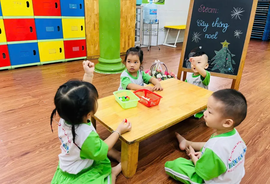 Trường mầm non Hương Nắng Hồng