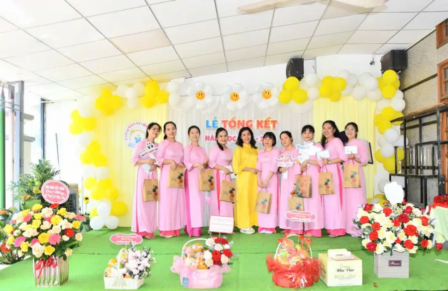 Trường mầm non Uyên Vũ