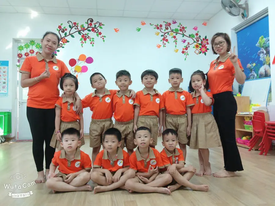 Trường mầm non Ngôi Sao Sáng (Starlight)