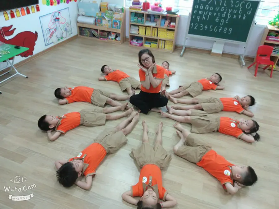 Trường mầm non Ngôi Sao Sáng (Starlight)