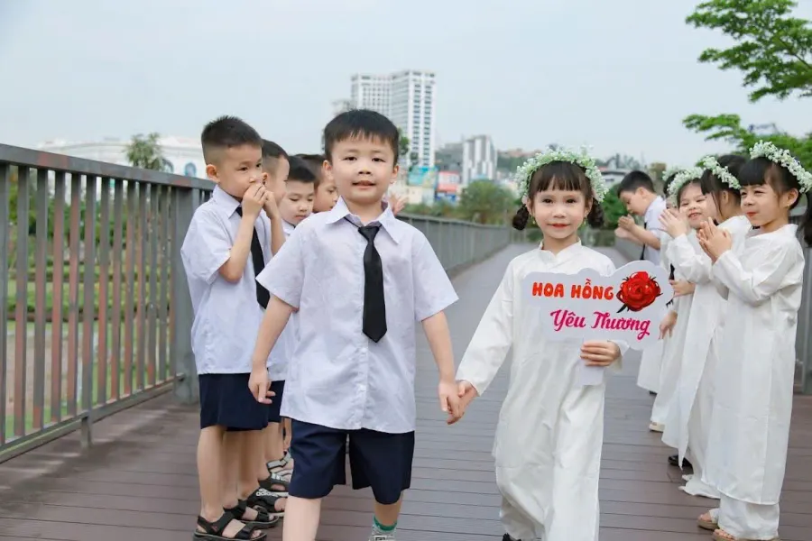 Trường Mầm Non Hoa Hồng