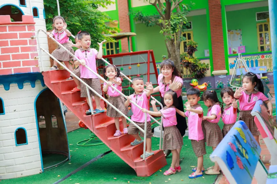 Trường mầm non Tuổi Thần Tiên