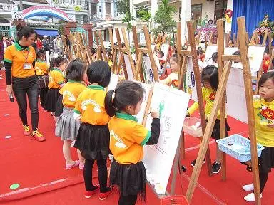 Trường mầm non Hoa Hồng