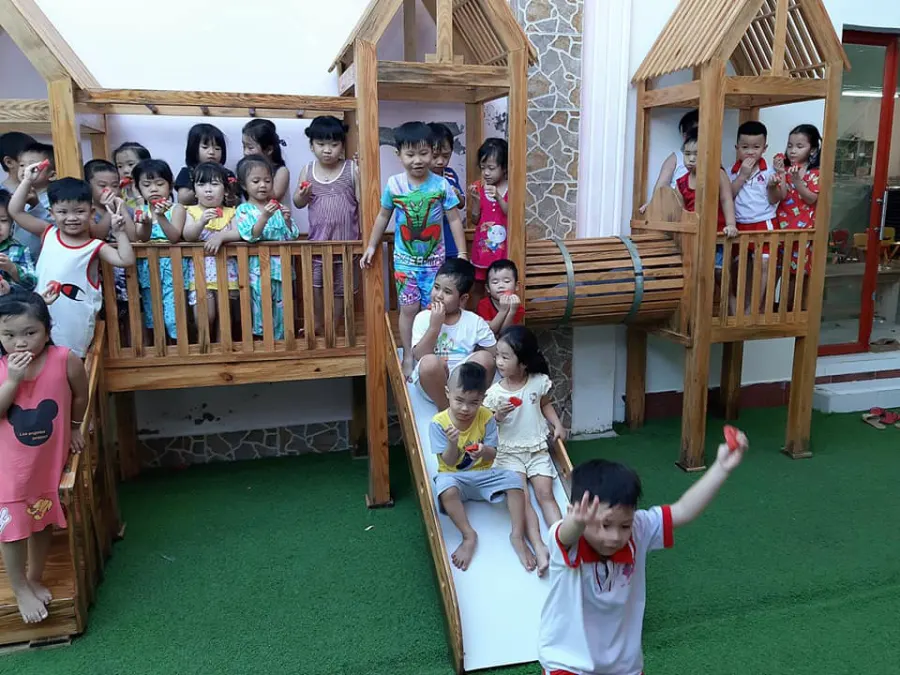Trường mầm non Phù Đổng