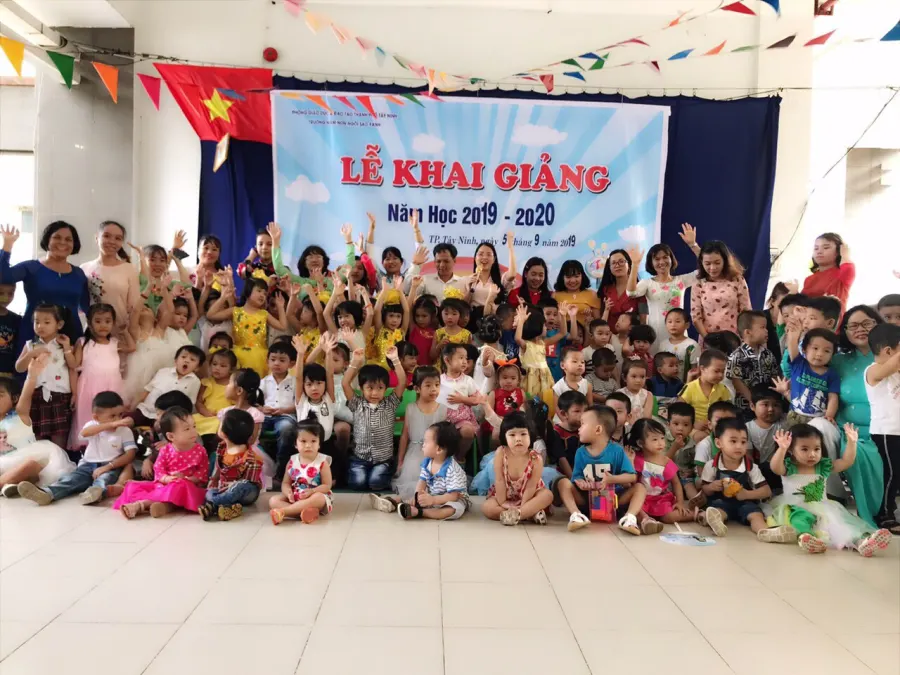 Trường mầm non Ngôi Sao Xanh