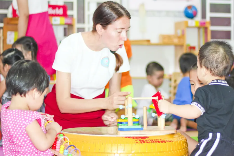 Trường mầm non Việt Anh Song ngữ  Montessori